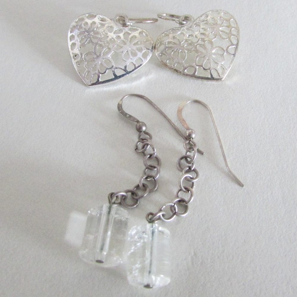2 Sets of dangle earrings Costume Jewelry